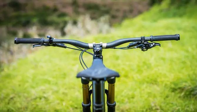 How To Choose Mountain Bike Grip Diameter Sizes With Tips+Tricks