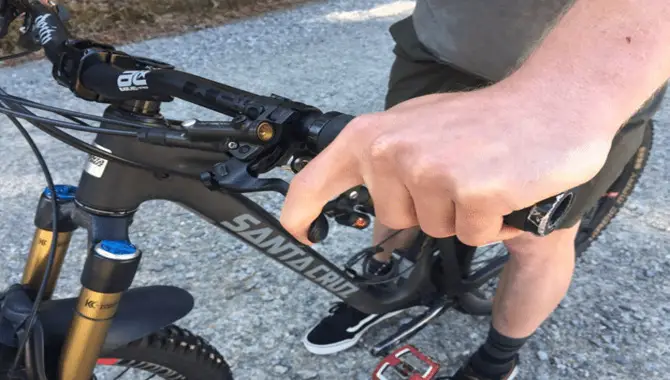 Tips For Maintaining A Good Grip On Your Bike