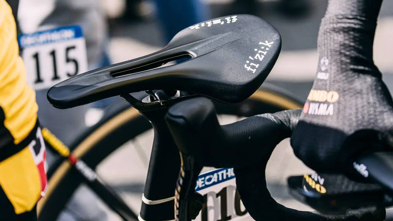 About Fizik Antares Carbon Road Cycling Saddle