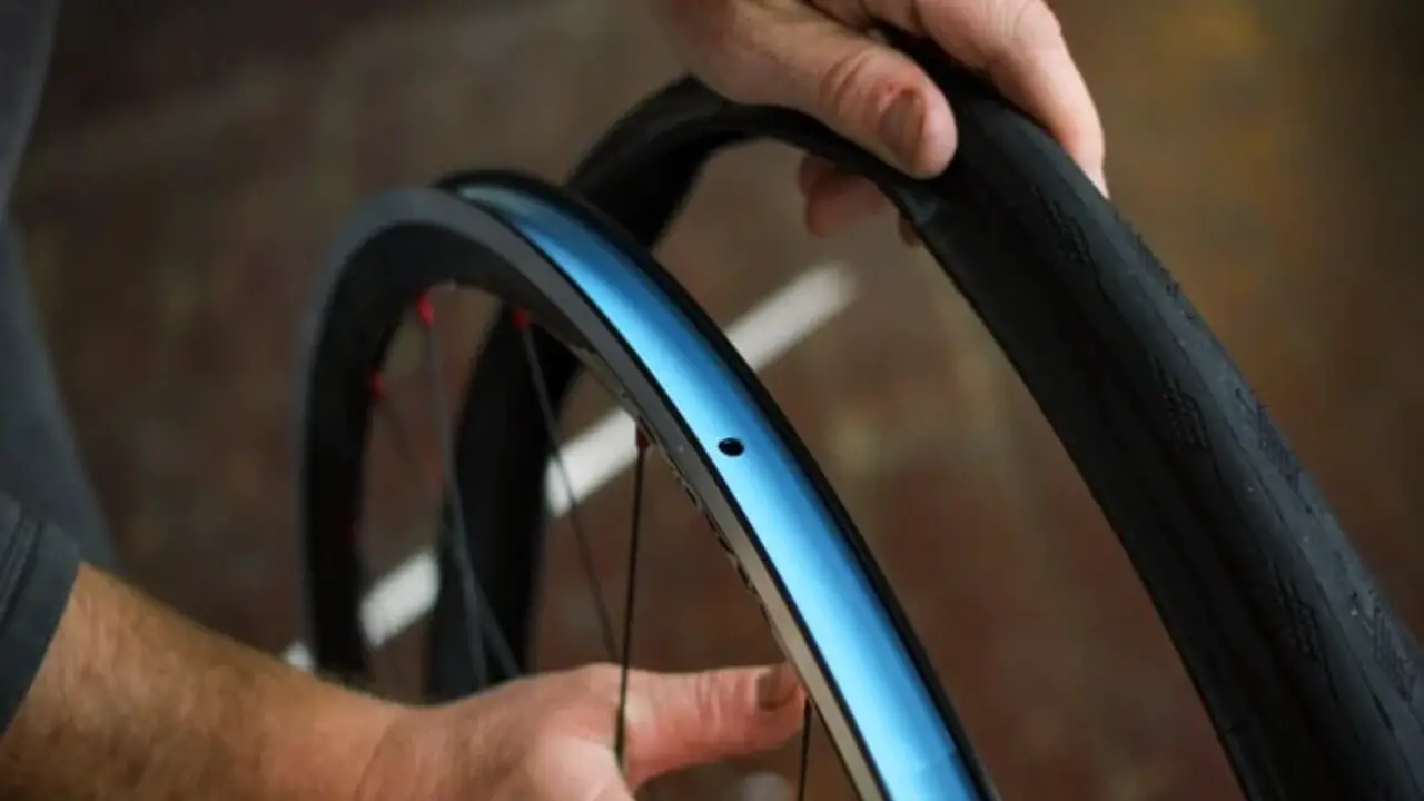 How Can You Use Clincher Tire On Tubeless Rims - Follow The Steps