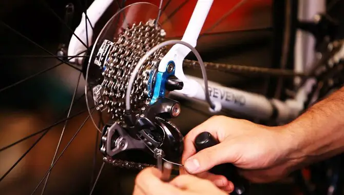 Troubleshooting For Fixing Stiff Gears On Bikes